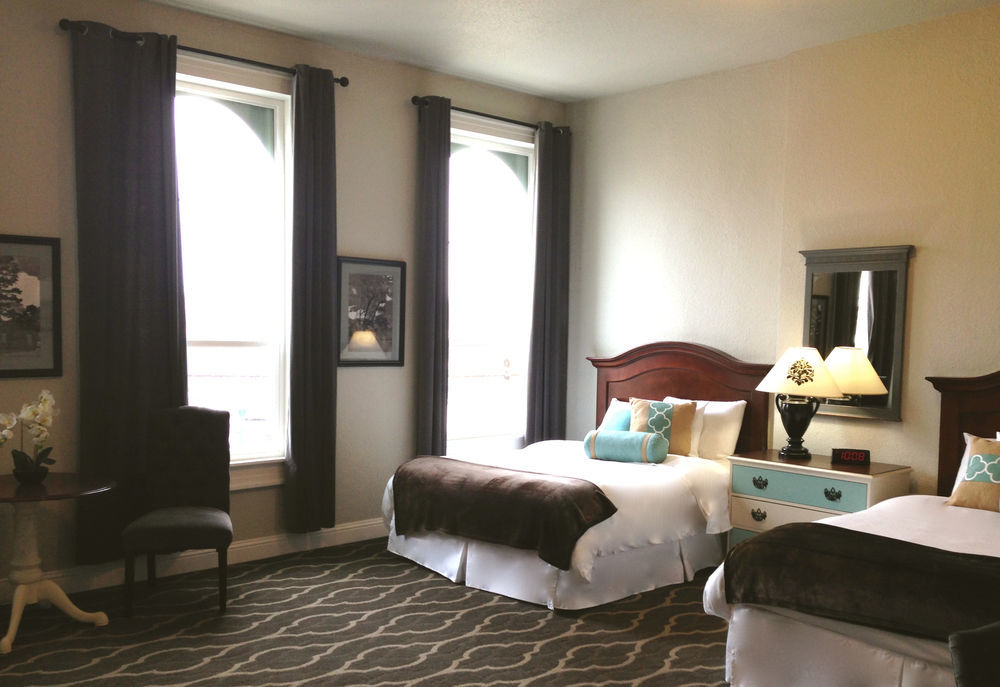 The Dilworth Inn Gonzales 外观 照片