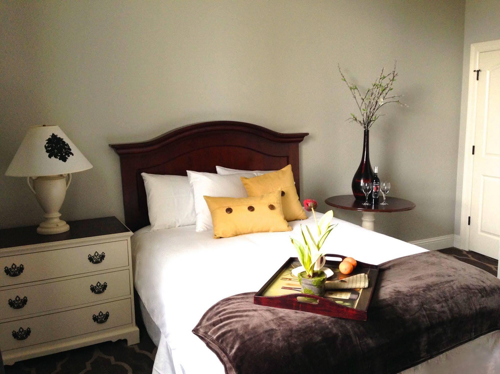 The Dilworth Inn Gonzales 外观 照片